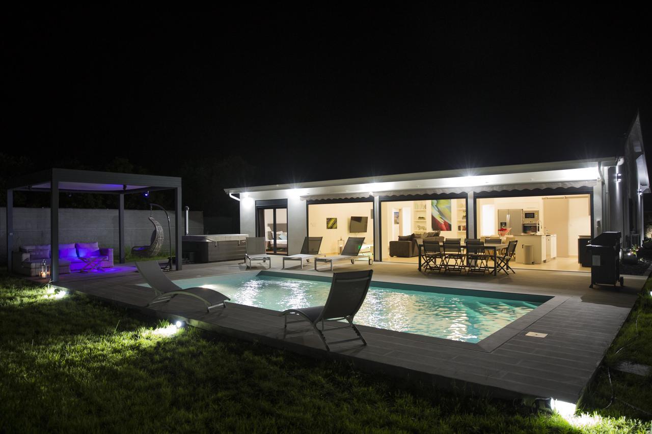 Villa Blue Lagoon - Perle Des Salines Сен-Франсуа Экстерьер фото